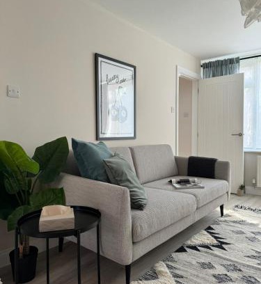 Chinnor Casa | Stylish & spacious home in the Chilterns