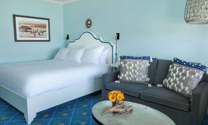 Cape May Casa | Stylish Stay by the Sea – Pool, Beach Service & More!