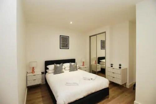 Barnt Green Apartamento | Stylish studio apartment