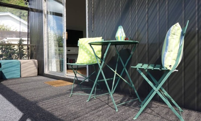 Onetangi Apartamento | Stylish Studio By the Beach!