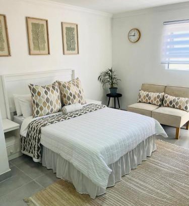 Germiston Apartamento | Stylish Studio in Hazel Park