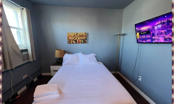 Westlake Apartamento | Stylish Studio in the Heart of LA!