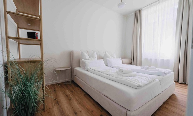 Celle Apartamento | Stylish Suite in Celle - Perfect for Business Travelers with Free Parking