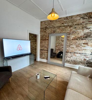 Redfern Apartamento | Stylish Terrace with Garden Hideaway