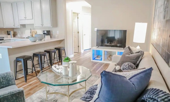 Thomasville Casa | Stylish Two-Bedroom Gem