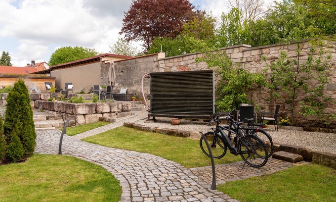 Rauhenebrach Condominio | Stylish vacation apartment -Darre- in the old brewery
