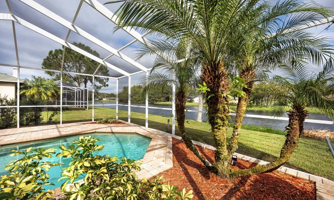 Palm Harbor Casa | Stylish Vacation House in Palm Harbor