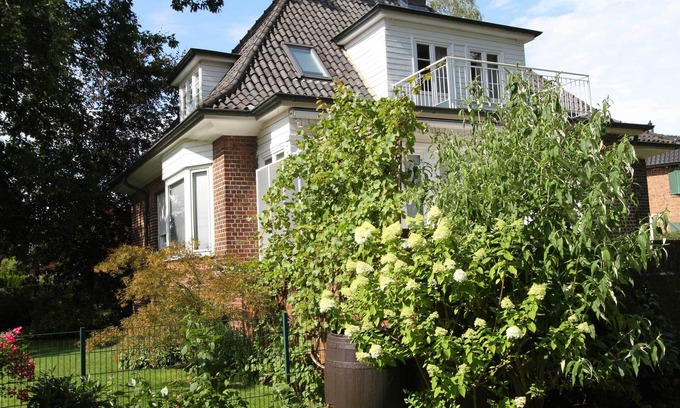 Rellingen Apartamento | Villa de estilo cerca de Hamburgo