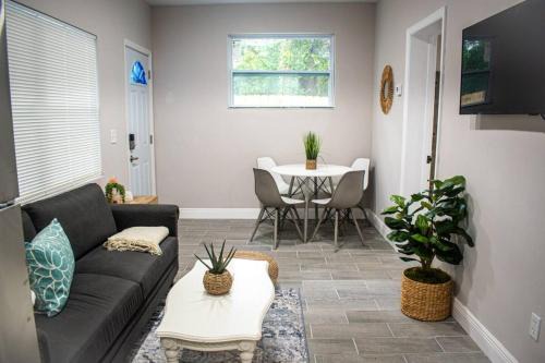 Ybor City Casa | Stylish Ybor Escape Near Downtown 2br