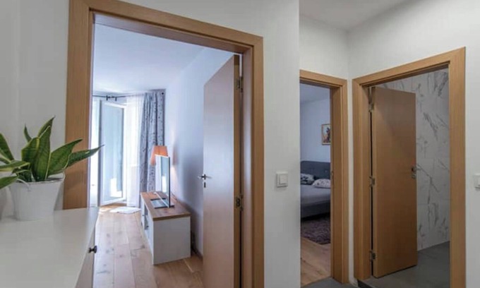Oborishte Apartamento | Stylishly Apartment in Central Sofia with parking