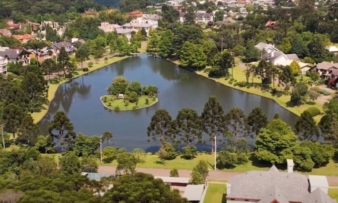 Canela Apartamento | Suíte 1009 Laje de Pedra Gramado Canela