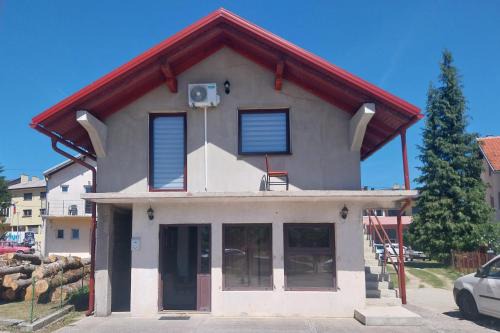 Canton 10 Apartamento | Sušek