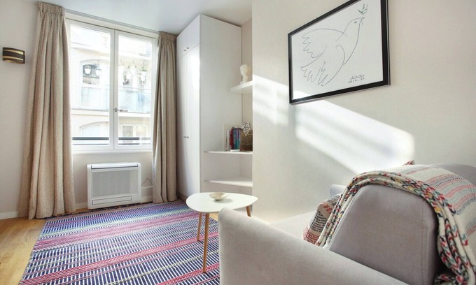 Saint-Merri Apartamento | Sublime and new Studio Le Marais / Beaubourg