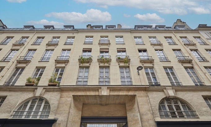 Paris City Center Apartamento | Sublime and New Studio Louvre Palais-royal