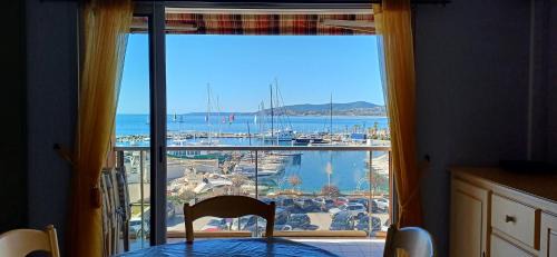 Frejus Port Apartamento | Sublime vue mer,parking,wifi