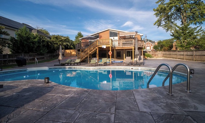 Annandale Casa | Suburban Paradise