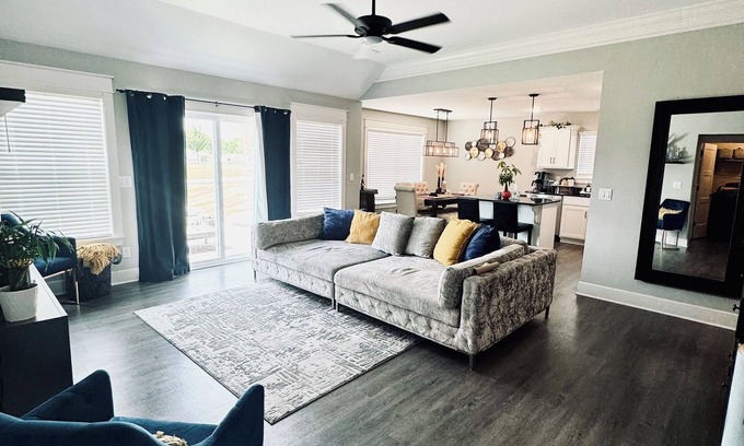 Jeffersonville Casa | Suburban Serenity Retreat