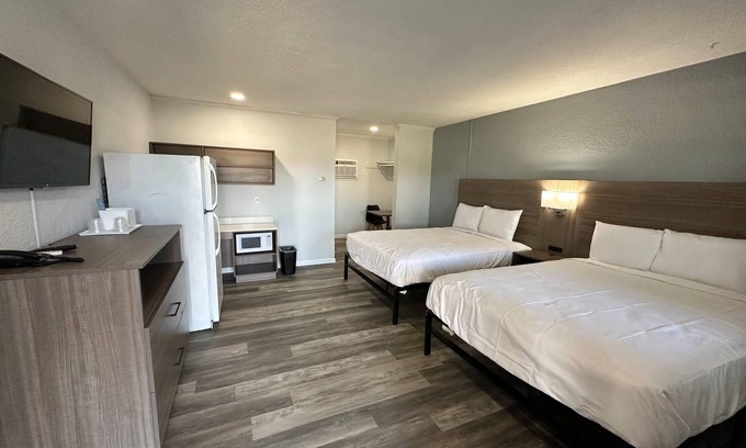 Newport News Hotel | Paradise Suites - Jefferson Ave/Newport News