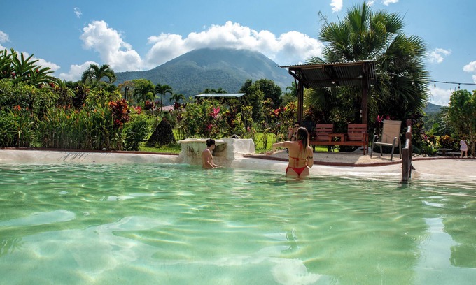 Aguas termales de Arenal Hotel | Sueno Dorado Hot Springs Hotel