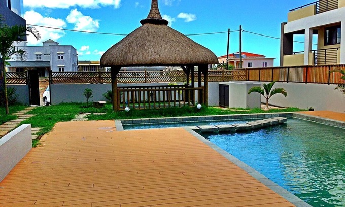 Wolmar Apartamento | Sugareef 3-Bed Apartment in Flic en Flac