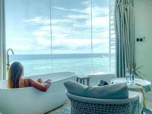 Lapu-Lapu Complejo | Sugarsea Inn & Dive shop