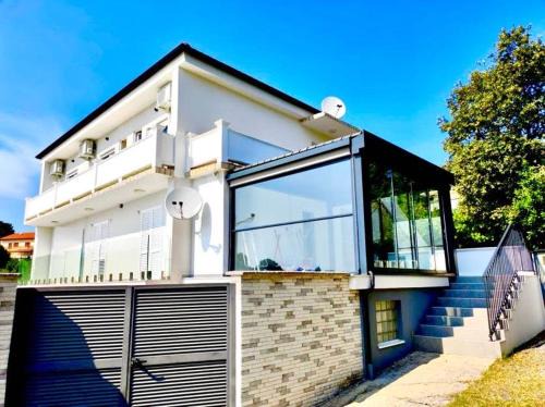 Suha Punta Apartamento | Suha Punta LUXURY apartments first row to the sea