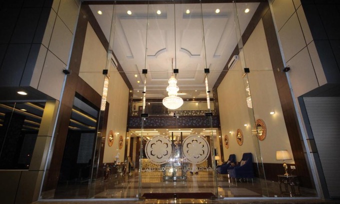 Al Aqiq Apartamento | Suit los