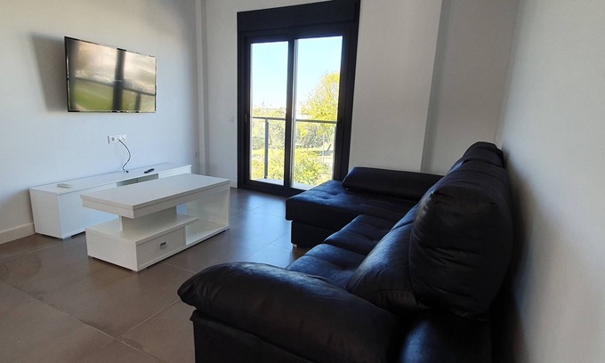 San José de La Rinconada Apartamento | APTO. CARLOS A 8 KM DE SEVILLA JUNTO ESTACION CERCANIAS