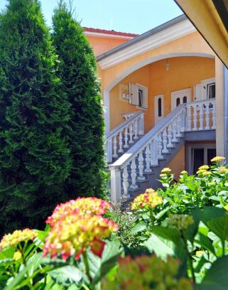 Valdebek Apartamento | Suitable Summer Apartments