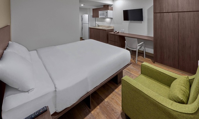 Cancún Apartamento | Suite 1 Queeb Bed with kitchenette