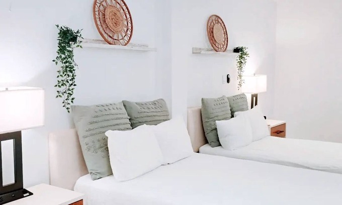 Santurce Hotel | Room #5 at Trinitaria House Hotel