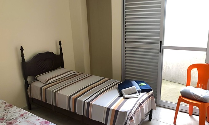 Ipiranga Apartamento | Suite 9 · Suíte Confortável Cama Casal+cama de Solteiro IX