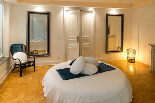 Pont-a-Mousson Apartamento | Suite Atemporelle - SPA room