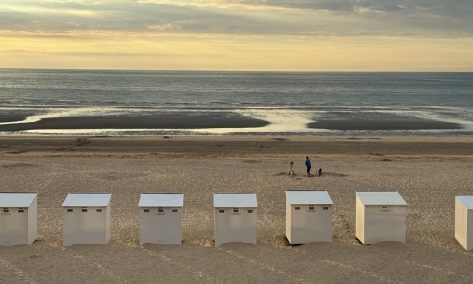 Sint-Idesbald Apartamento | Suite Baptiste. Beachfront