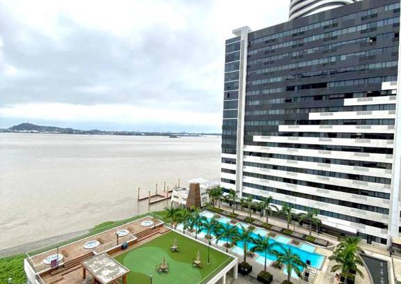 Puerto Santa Ana Apartamento | Suite cómoda y con buena vista en Puerto Santa Ana