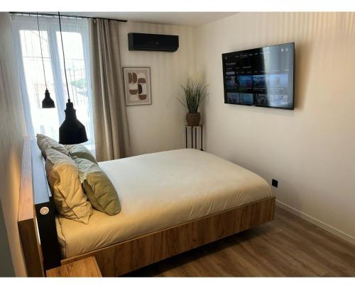Vesoul Apartamento | Suite CARLA
