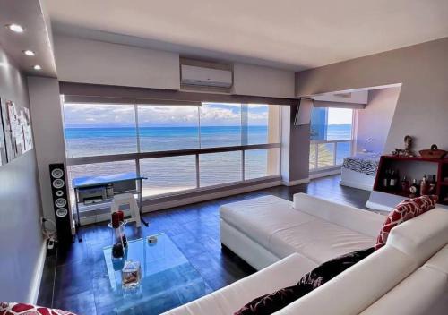 Margarita Island Apartamento | Suite Coco CarIbe con Doccia Vista Mare