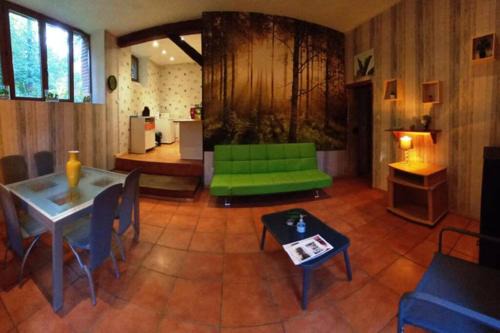 Agonges Apartamento | Suite dans le jardin du Château
