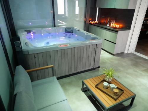 Saint-Medard-en-Jalles Casa | Suite de luxe avec Spa