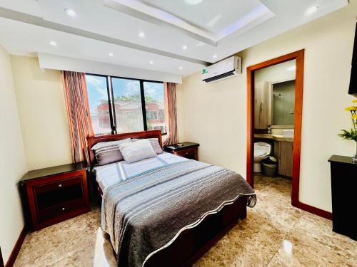 Machala Apartamento | Suite de Lujo con Piscina en la Zona Más Exclusiva de Machala