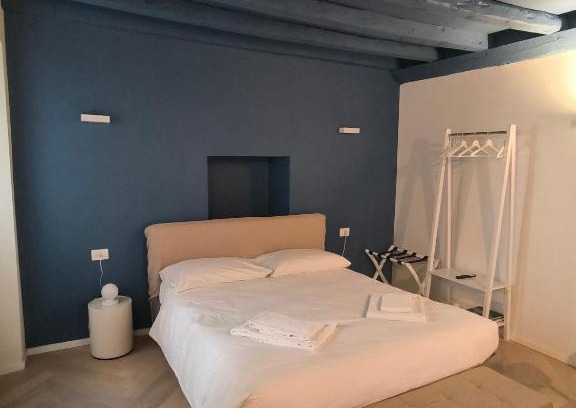 Isola Apartamento | Suite del Bosco