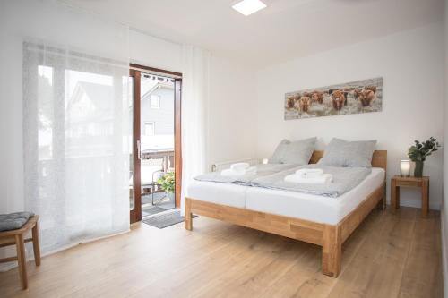 Winterberg Apartamento | Suite Deluxe for 5 - 2 Bedrooms - Free Private Parking - 5 Min to Slopes - Terrace