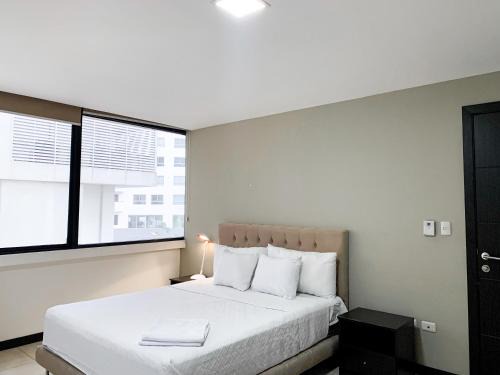 Puerto Santa Ana Apartamento | Suite ejecutiva en el puerto Santa Ana, Guayaquil