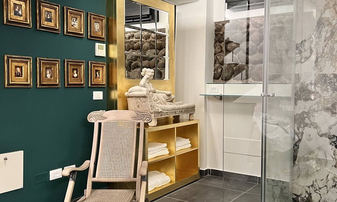 Citta Antica Casa | Suite in the historic center of Verona with sauna and heated whirlpool.