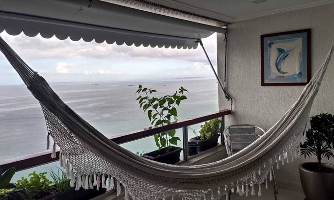 Vitoria Apartamento | Suite Jennifer upscale neighborhood of Salvador