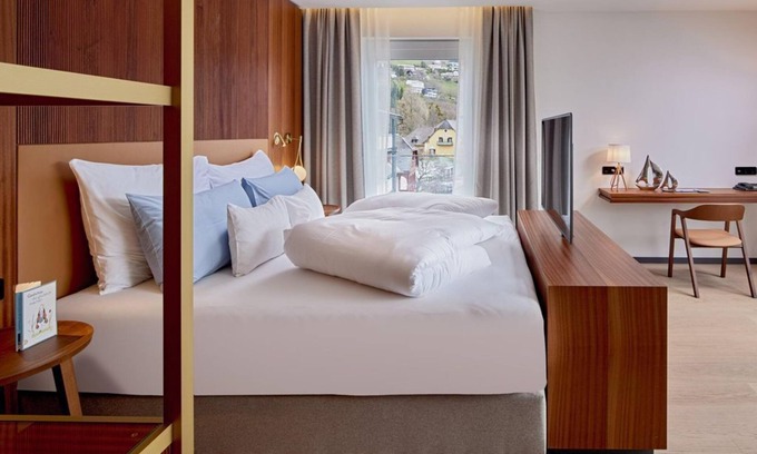 Millstatt Casa | Suite Königsforelle HP - SEEGLÜCK Hotel Forelle****S