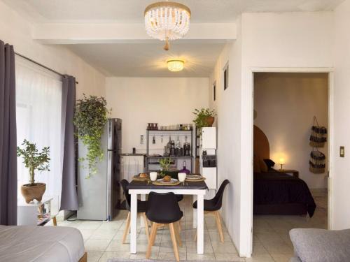Barrio de Jalatlaco Apartamento | Suite Matria en Jalatlaco con cocina y parking de 1 a 7 huespedes