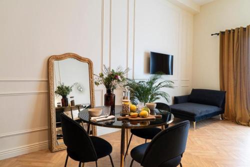7th Arrondissement Apartamento | Suite Medici