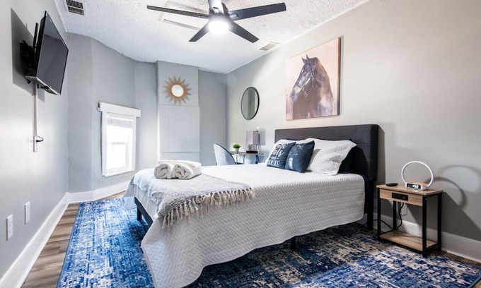 Smoketown Jackson Apartamento | Suite near downtown Louisville, KY · Suite XI