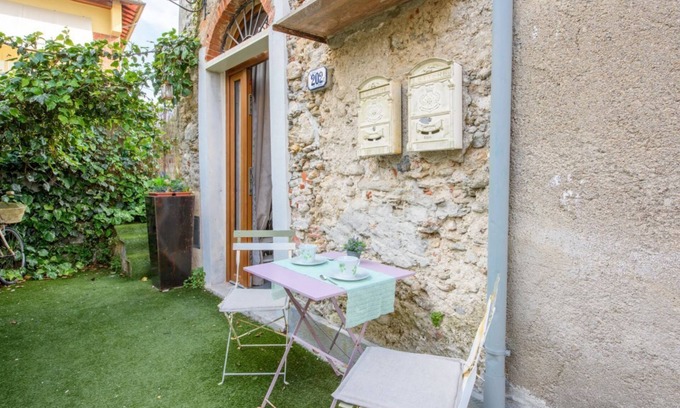 Querceta Casa | Suite Ninfa By MMega